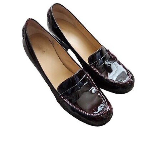 MICHAEL Michael Kors Bayville Plum Patent Leather Slip-On Loafer Heels, Size 5 - Picture 5 of 16